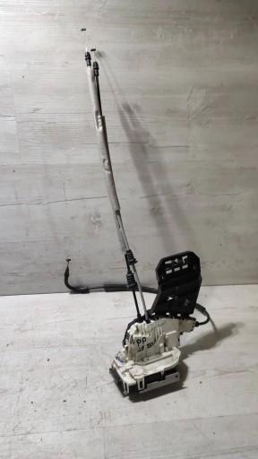 Jeep Cherokee 2015 front right lock door przednich