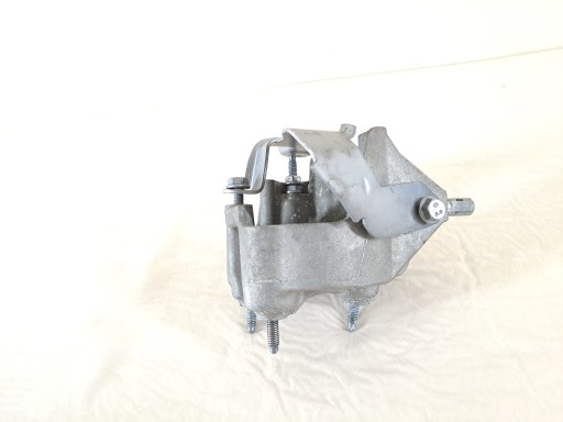 holder cover POMPY of the fuel 1.5 BHDI TOYOTA PROACE CITY 22r