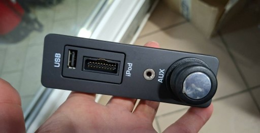 Adapter, Stecker USB Jaguar XF X250 8X2319C166AD