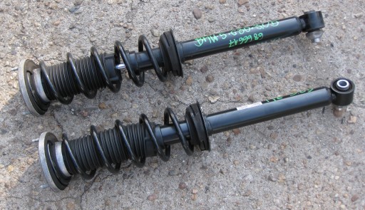 BMW 5 G30 3.0D 19R Stoßdämpfer heck 6866617