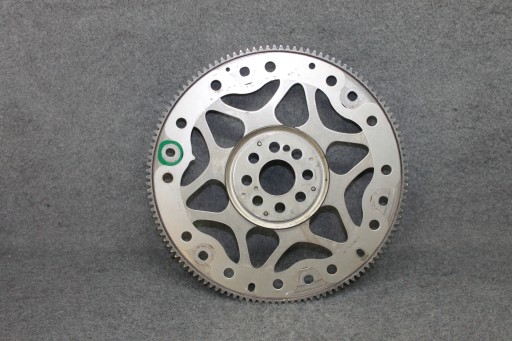 BMW E90 F10 F01 E71 F15 N57 2.5D 3.0D 3.5D 4.0D - kolo setrvačník 8506670