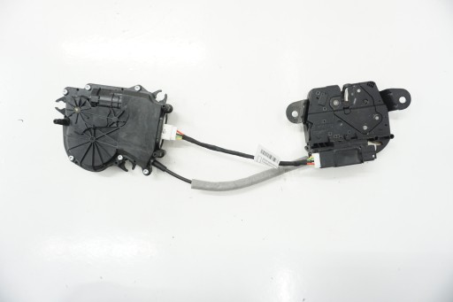 7348531 - BMW 2 F46 замок люка зд тяга 7348530