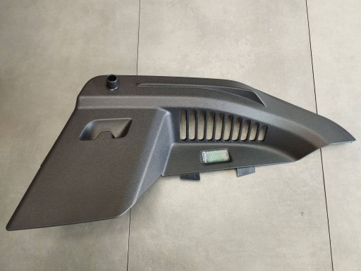 Seat Leon IV 2024 Blende Abdeckung SLUPKA rechts heck 5FA867762