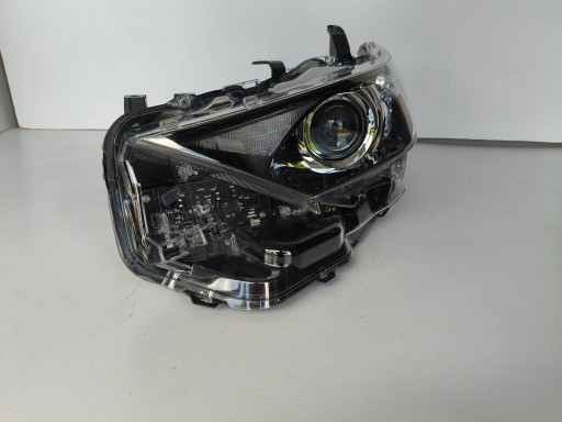 light left REFLEKTOR TOYOTA AURIS II 15- LIFT