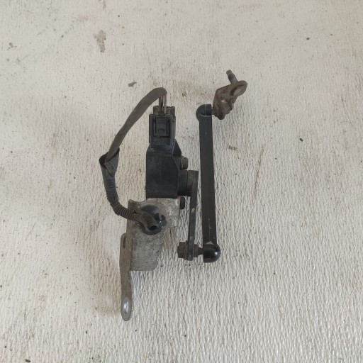 VOLVO XC40 2018 sensor POZIOMOWANIA of the lights front 32221957