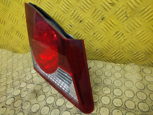 HONDA CIVIC VIII sedan light left rear part to the bonnet