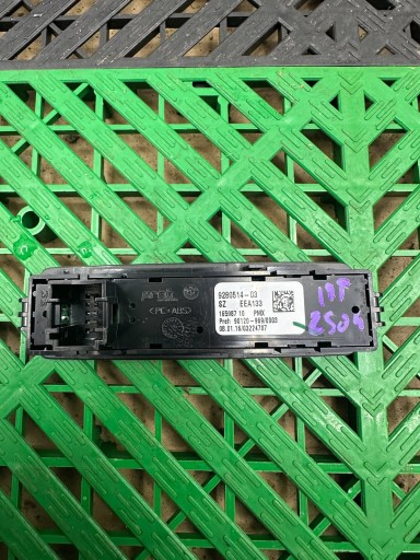 Przycisk PDC BMW i3 9280514