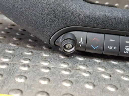 Unite commande clima JEEP AVENGER 23