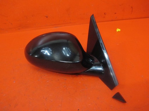 BMW 1 and LCI E81 LIFT mirror right electrics 5 PIN EUROPA 668 SCHAWRZ 2