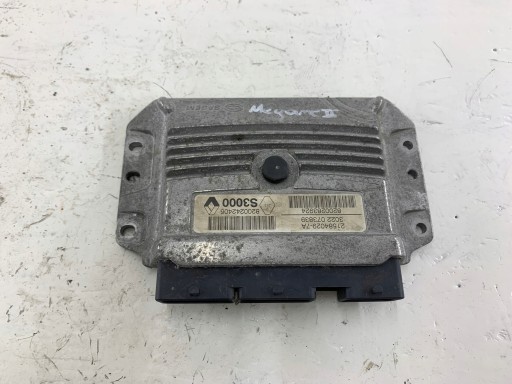 RENAULT SCENIC II MEGANE II 1.6 centralina motore 8200242405