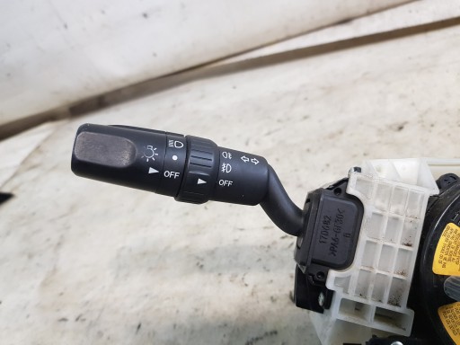 Commodo essuie glace Mazda 3 et BK 1.6B OE BP4P 17D798