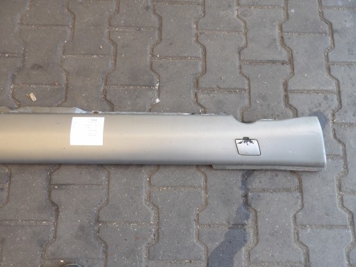 Mercedes W126 Coupe moulding threshold left lak. C273/1