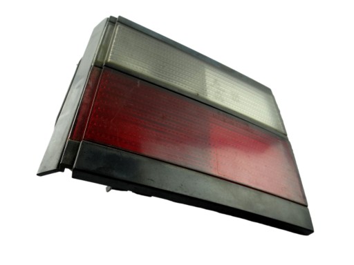 light rear right VOLKSWAGEN PASSAT B4 KOMBI 333 945 108