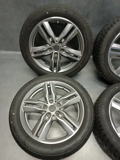 BMW X1 F48 F49 зимние шины с ободами 225 / 50R18