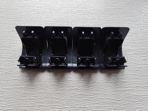 NISSAN X-TRAIL T33 cover spoiler of the gripping FOTELIKA ISOFIX
