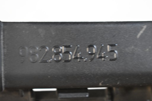 IDEALNE SUPPORT PLAQUE JUPES GAUCHE PORSCHE 982 1