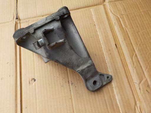 engine mount right bmw e87 2,0 d 6781916