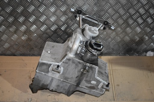IDEALNY serbatoio olio AUDI R8 1