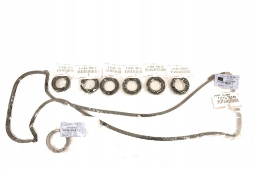 11213-70040 - ПРОКЛАДКА КРЫШКИ КЛАПАНОВ СВЕЧЕЙ LEXUS IS200