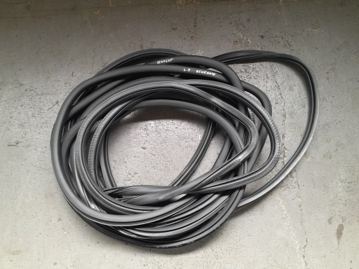 JEEP RENEGADE TRAILHAWK 2014- 2.4 ПРОКЛАДКА КУЗОВА ПРОКЛАДКА ОТВОРУ ДВЕРЕЙ