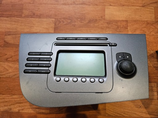 RADIO CD 1P2035152 + KOD SEAT LEON II 2005