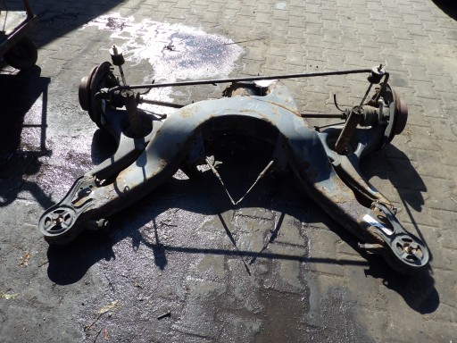 MERCEDES W126 COUPE SEC 1990r sususpension rear. complete