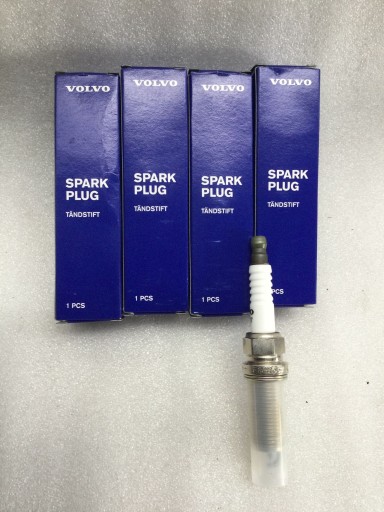 Volvo s60 2020 передня свічка запалювання 31491637 4 шт.