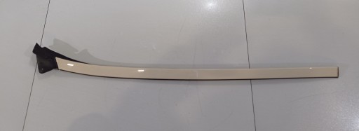 A2126901082 - MERCEDES W212 панель лобового стекла левая