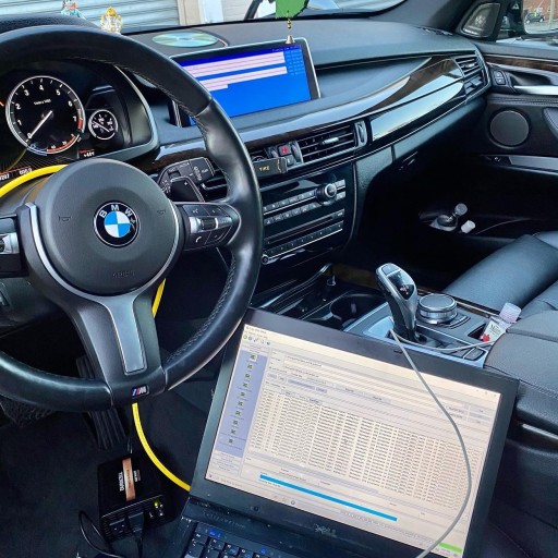 BMW Flash оновлення EVO ID4 для ID6 CarPlay карти