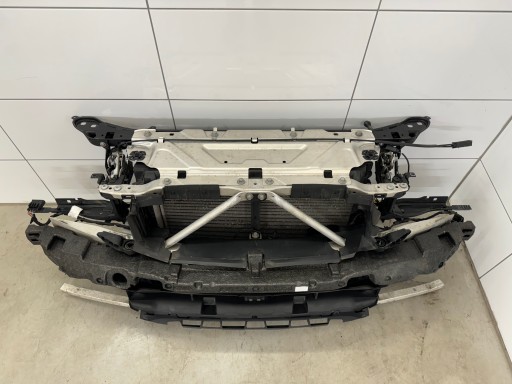 9283737328 - BMW G20 G21 ПІДСИЛЕННЯ РЕМНЯ ДИЗЕЛЬНОГО РАДІАТОРА M-HEV