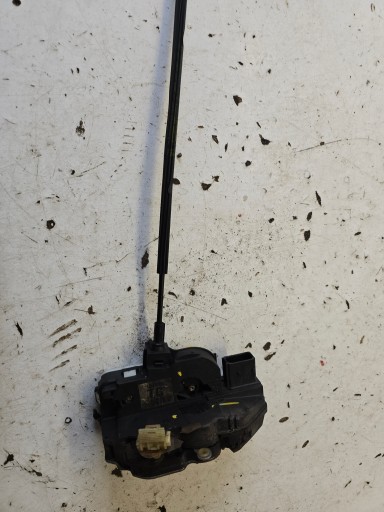 OPEL ASTRA J lock door left front front 6 PIN 13577983 TG EUROPA