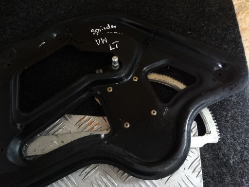 VW SPRINTER mechanism of the window left rear part