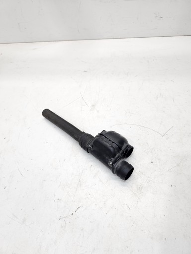 cijevčica prijenos prirubnica AUDI A3 8P 2.0 TFSI 06F145784A