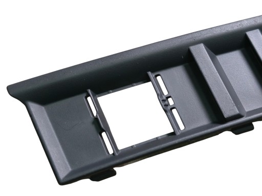 SKODA YETI LIFT 13-18 Lüftungsgitter Verschlußstopfen Z PDC der Stoßstange rechts vorne 5L0853666B