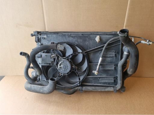 V40 31319168, - Комплект радіаторів volvo v40, вентилятор радіаторів