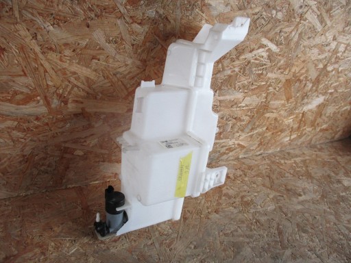 washer fluid tank NISSAN QASHQAI J12