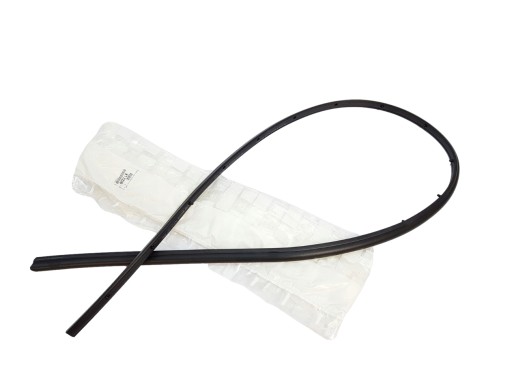 УПЛОТНИТЕЛЬ ПОРОГА ДВЕРИ ПЕЖО 406 П 9023LK