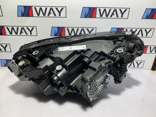 BMW M2 G87 G42 light front left FULL LED original complete ZLOTA 5A320F3