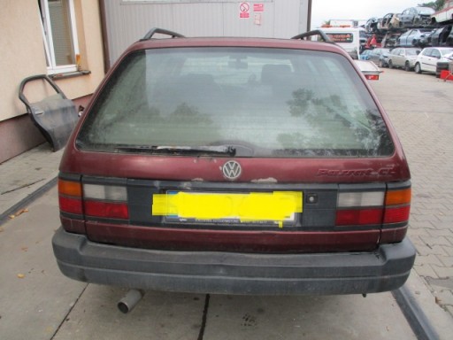 PASSAT B3 универсал стекло задняя дверь оригинал