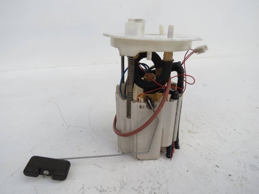 feed pump W ZBIORNIKU VOLVO S60 II V60 and 2.4 D5 215KM 10-18r 31274669