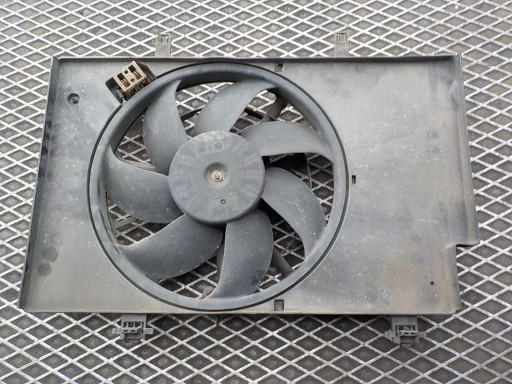 FORD FIESTA MK7 ventilátor modul chladiče 8V51-8C607-EF