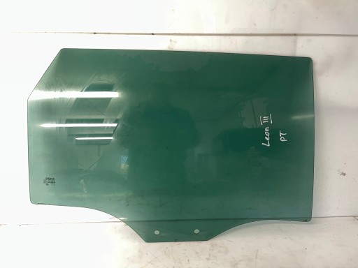 SEAT LEON III 3 2014ROK HB 5DRZWI window door right rear part rear