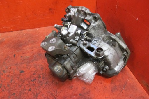 OPEL CORSA D S07 1.3 CDTI Z13DTJ ASTRA H Getriebe MANUALNA F17W374