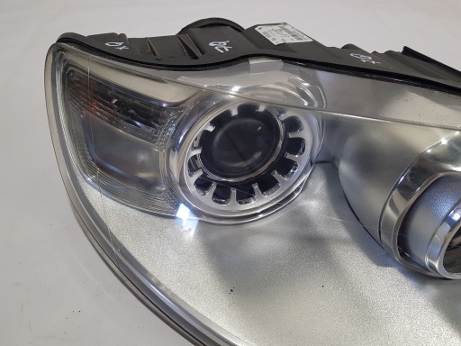 VW TOUAREG LIFT 7L light right front 7L6941032A UK