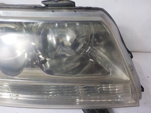 SUZUKI GRAND VITARA II light right front front UK