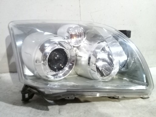 Toyota Avensis T25 lift light right front front