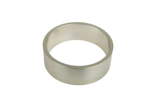 667763.1 металева втулка