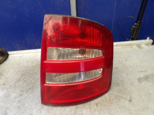 Skoda Fabia and light rear right kombi