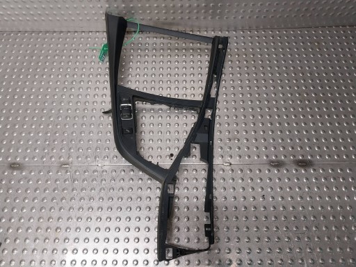 frame cover TUNELU SRODKOWEGO EUROPA 9207313 BMW F20 F21 F22 F23