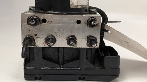 pump ABS brake 1J0907379R VOLKSWAGEN BORA